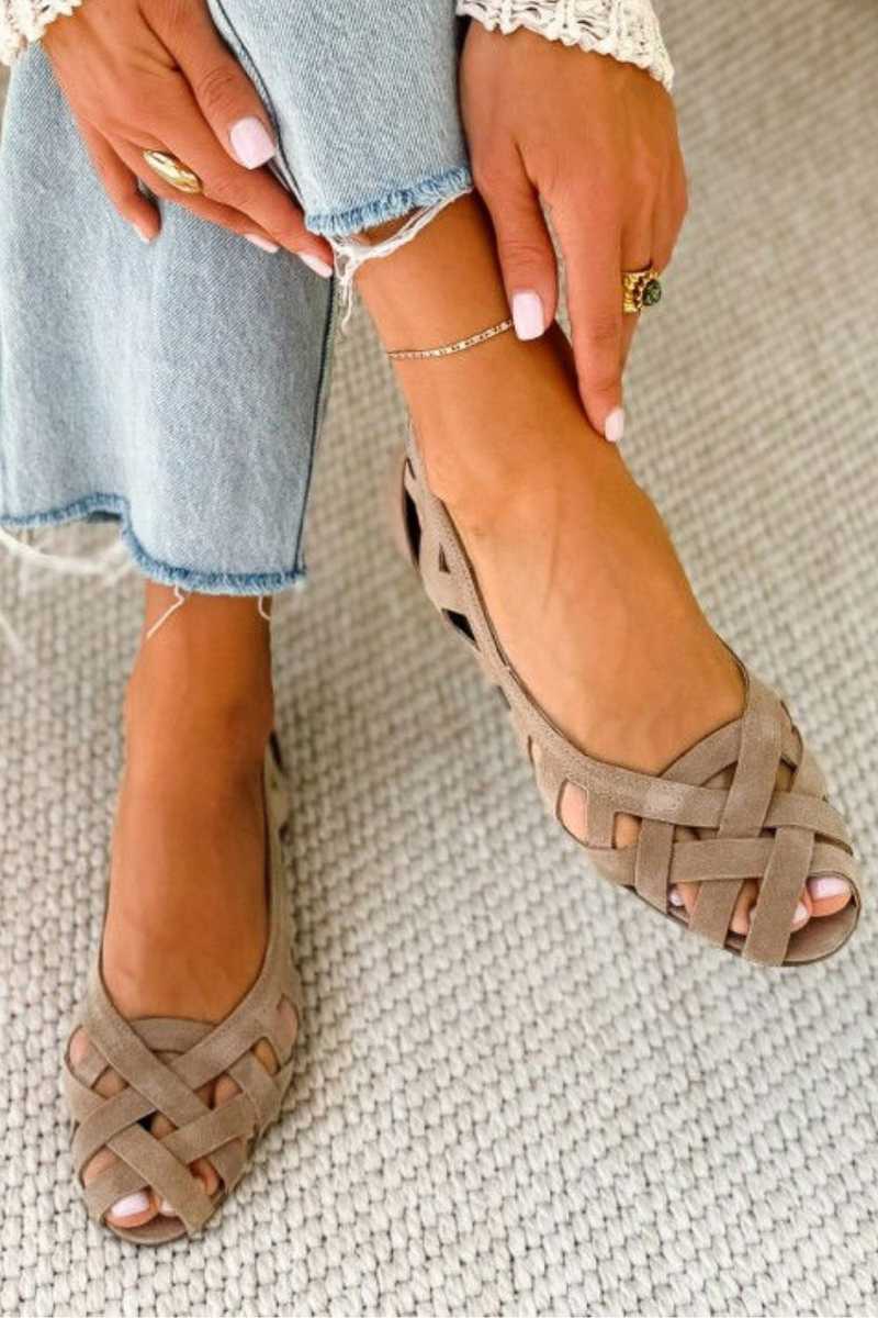 Livia™ | Flätade Sandaler