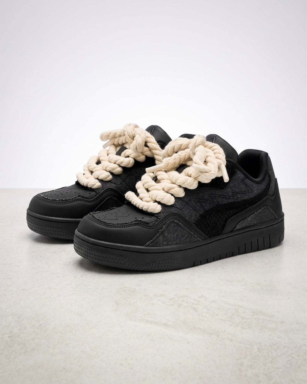Marcos texturerade sneakers – Svarta