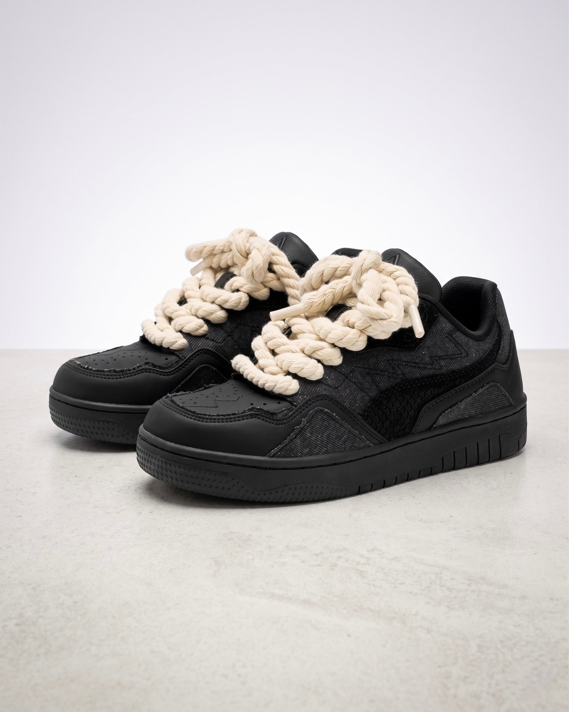 Marcos texturerade sneakers – Svarta